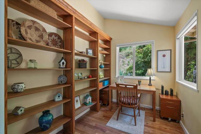 11949 Lakeshore Drive, Felton CA: https://media.crmls.org/mediaz/b9b76229-164a-45f9-a365-053e3feac794.jpg