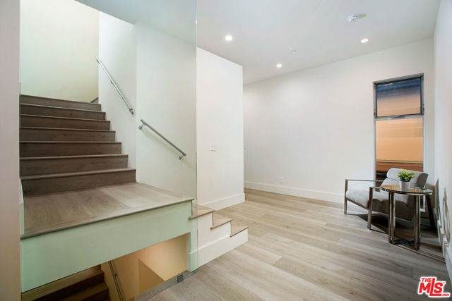 6066 Saturn Street, Los Angeles CA: https://media.crmls.org/mediaz/b9b7e1a2-47eb-471f-9643-f28b8decee04.jpg