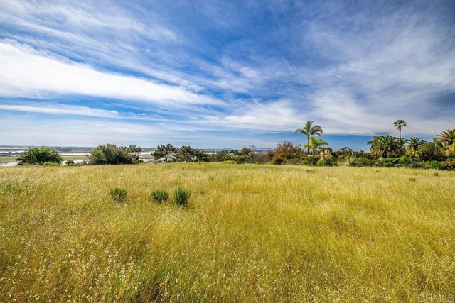 Detail Gallery Image 7 of 17 For 1009 Corte Barroso, Camarillo,  CA 93010 - – Beds | – Baths