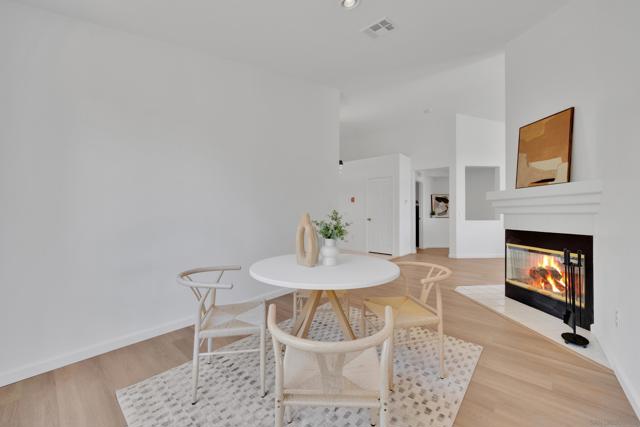 2334 Columbine Dr, Alpine CA: https://media.crmls.org/mediaz/b9b8c32b-2cc0-4f85-b2e7-686abc2c4b70.jpg