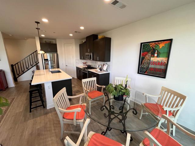 Detail Gallery Image 11 of 31 For 3336 Campo Azul Court Ct, Carlsbad,  CA 92010 - 3 Beds | 2/1 Baths