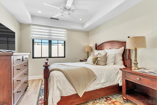 726 Silver Street, La Jolla CA: https://media.crmls.org/mediaz/b9bce33e-62f0-49ea-83d9-b9a7cad87fb2.jpg