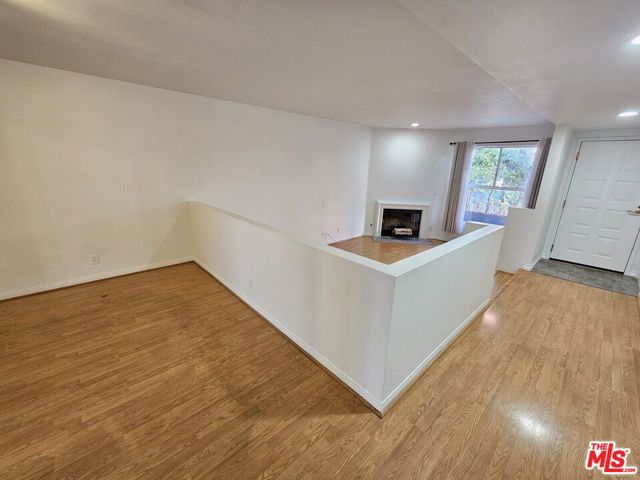 1957 N Bronson Avenue, Los Angeles CA: https://media.crmls.org/mediaz/b9bd1b13-a7a8-4b94-8547-720af9872a66.jpg