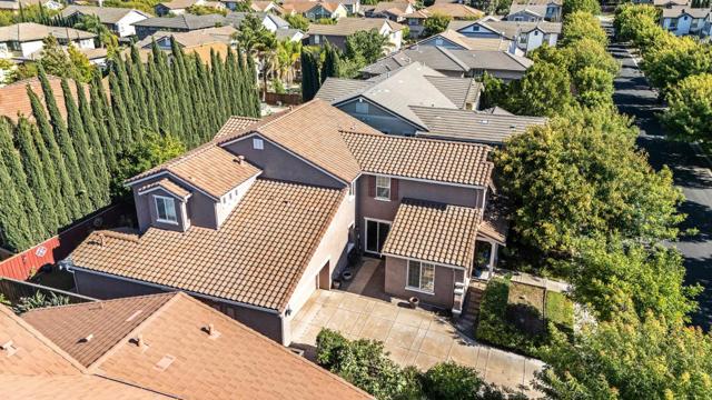 134 N Menlo Park Street, Mountain House CA: https://media.crmls.org/mediaz/b9bd9507-69ba-4dde-b10d-7eb755e32bb5.jpg