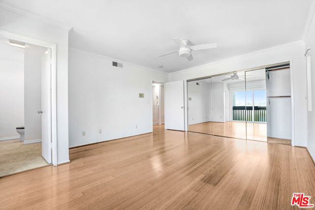 631 Strand Street, Santa Monica CA: https://media.crmls.org/mediaz/b9bee830-fb5a-4570-b5aa-7ec5f81ca703.jpg