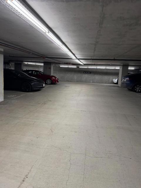 355 1st Street, San Francisco CA: https://media.crmls.org/mediaz/b9bfe487-9b13-466c-9e15-d378a6dcde89.jpg