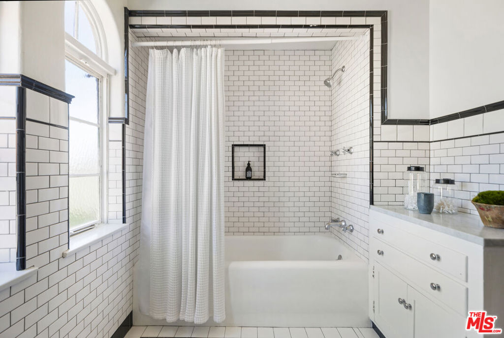MLS #25564997 image #46
