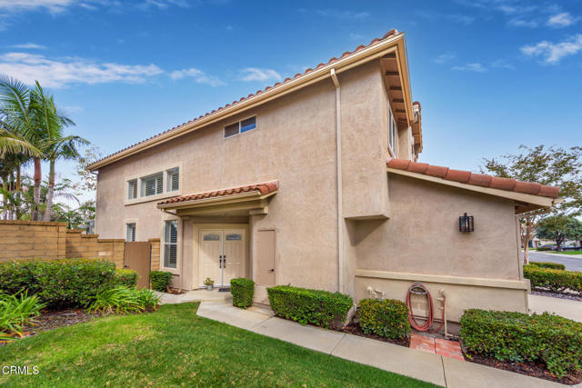 5235 Paseo Ricoso, Camarillo CA: https://media.crmls.org/mediaz/b9c074cb-c929-4831-97ca-56f661b818c5.jpg