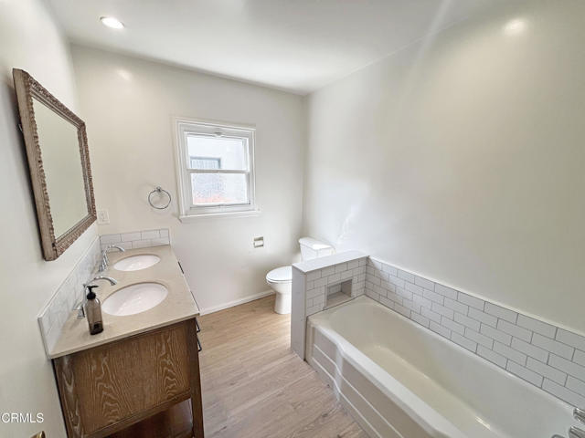 Detail Gallery Image 14 of 23 For 1708 Beverly Dr, Pasadena,  CA 91104 - 3 Beds | 2 Baths