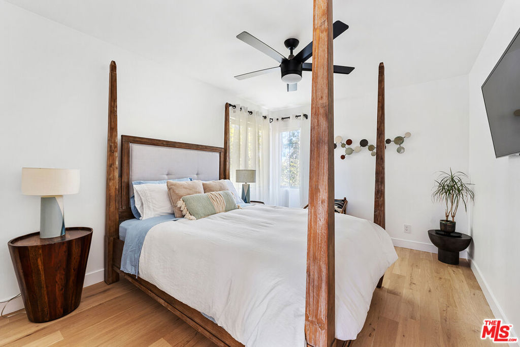 MLS #25519847 img 24