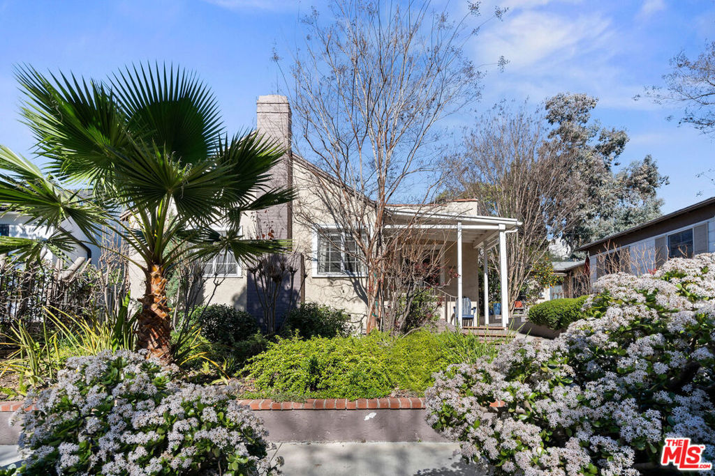 8625 Rugby Drive, West Hollywood, CA 90069