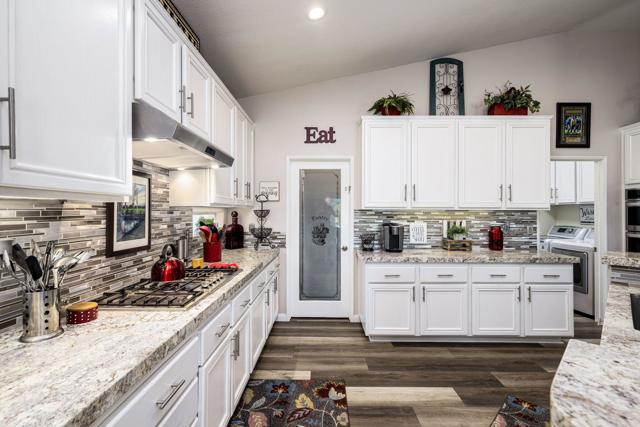 Image 14 of 78 For 45829 Meadow Lake Drive