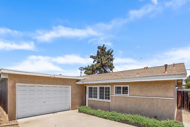 Detail Gallery Image 1 of 1 For 8514 Glenhaven Street, San Diego,  CA 92123 - 4 Beds | 2 Baths