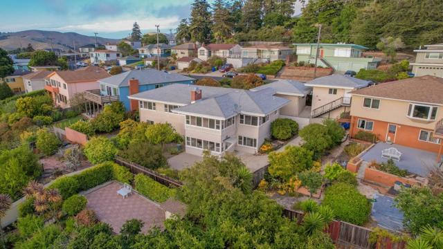 2735 Del Monte Avenue, El Cerrito CA: https://media.crmls.org/mediaz/b9cab609-07c9-4ac3-b99e-5f77c4807426.jpg