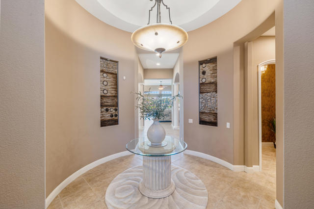 50605 Verano Drive, La Quinta CA: https://media.crmls.org/mediaz/b9cc4818-8c15-497b-b597-0b41490c2ec4.jpg