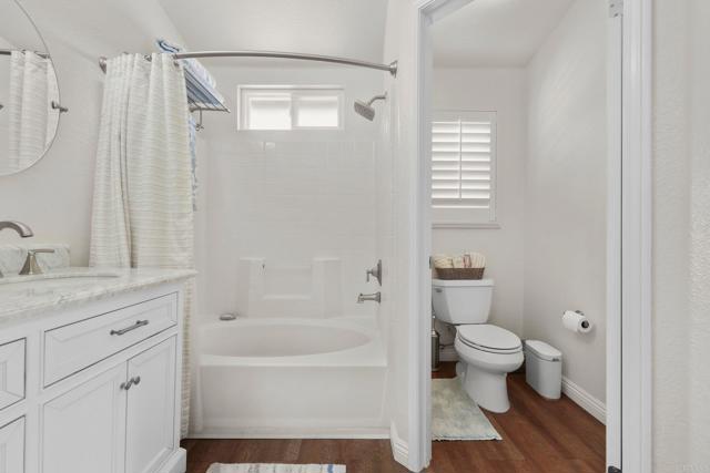 Detail Gallery Image 14 of 33 For 1324 Monument Trail Dr, Chula Vista,  CA 91915 - 2 Beds | 2 Baths