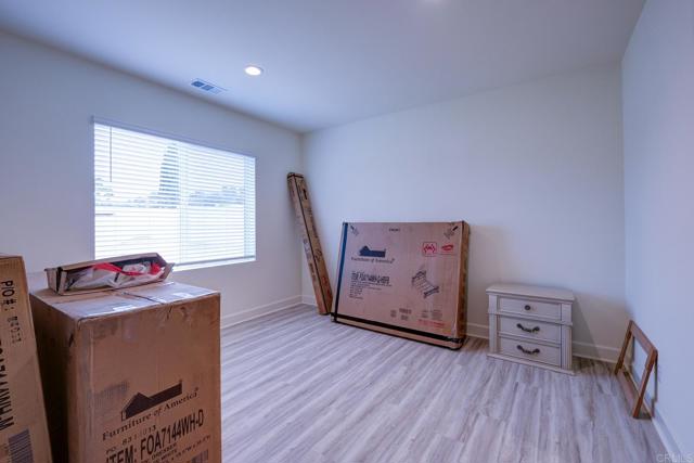2981 Orchard Glen, Escondido CA: https://media.crmls.org/mediaz/b9cd6d9c-ae65-4dff-ae51-bcba5bc13618.jpg