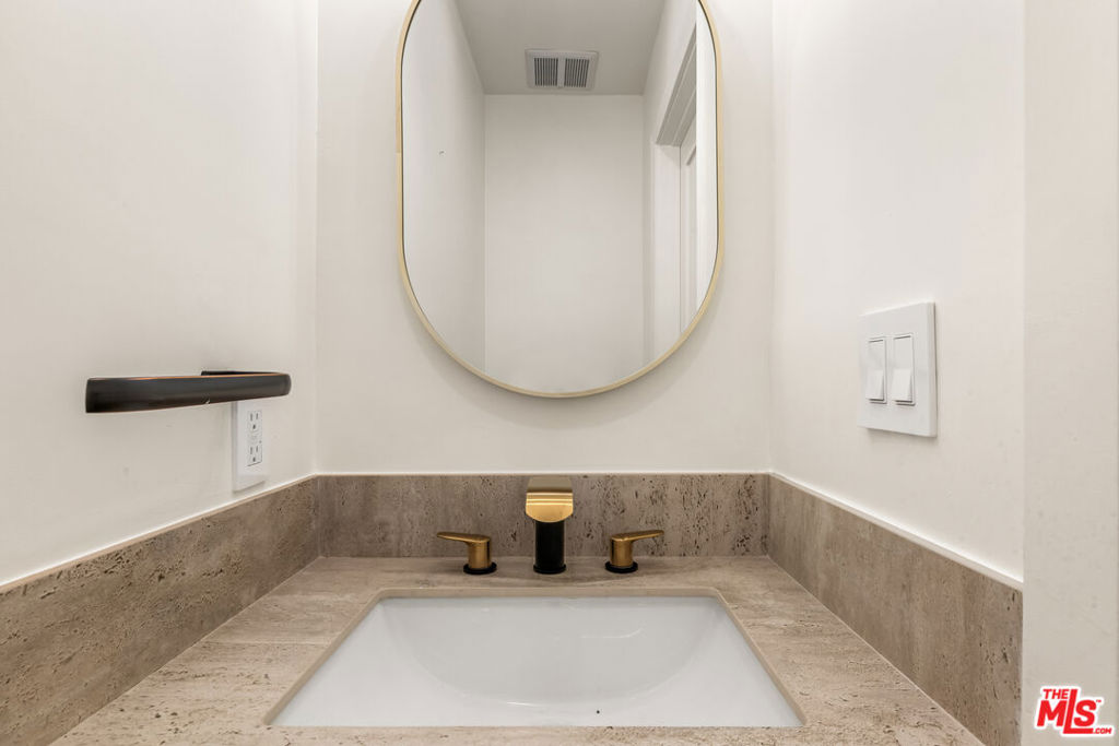MLS #26861355 image #35