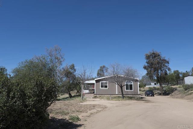 Detail Gallery Image 5 of 55 For 42950 Wildwood Ln, Aguanga,  CA 92536 - 3 Beds | 2 Baths