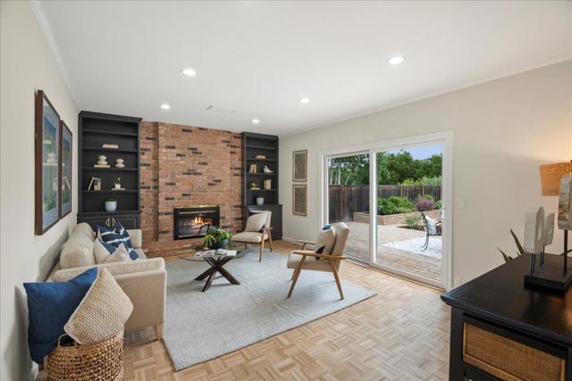 7156 Brooktree Way, San Jose CA: https://media.crmls.org/mediaz/b9ceb37e-61a4-412b-82f5-e0f42220b0d7.jpg