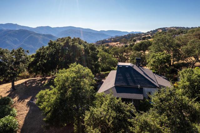 31 Asoleado Place, Carmel Valley CA: https://media.crmls.org/mediaz/b9cec2cf-4eeb-4c17-80e2-79d0eba2746f.jpg