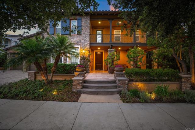 3219 Corte Paloma, Carlsbad CA: https://media.crmls.org/mediaz/b9ceda9d-34a3-4efd-8f2c-5fe92a3fe3ca.jpg