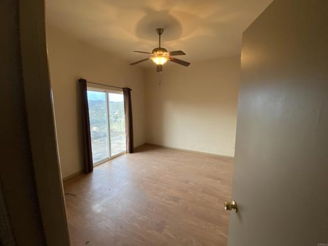 Detail Gallery Image 16 of 63 For 2494 Donnil Lane, Fallbrook,  CA 92028 - 3 Beds | 2 Baths