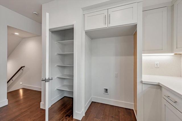 2110 Ivory Terrace, San Ramon CA: https://media.crmls.org/mediaz/b9d07ba7-3f59-4a3b-854e-f35882aa0273.jpg