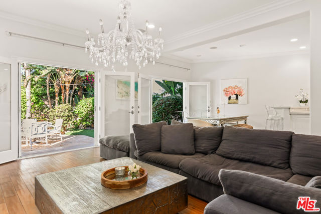 7354 Trask Avenue, Playa del Rey CA: https://media.crmls.org/mediaz/b9d2822f-e3ca-4583-a725-bb63e0026024.jpg