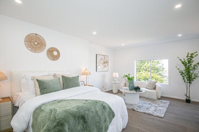 224 Shields Street, San Francisco CA: https://media.crmls.org/mediaz/b9d35249-2227-4f60-b50f-62139b6287a8.jpg