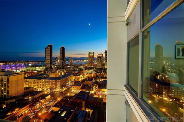 575 6th Avenue, San Diego CA: https://media.crmls.org/mediaz/b9d422b1-a8ea-4198-b248-ee1501df9129.jpg