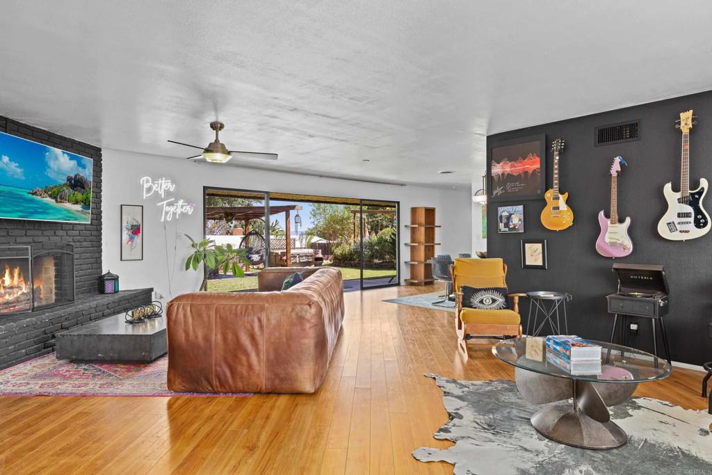 111 Avocado - photo 11