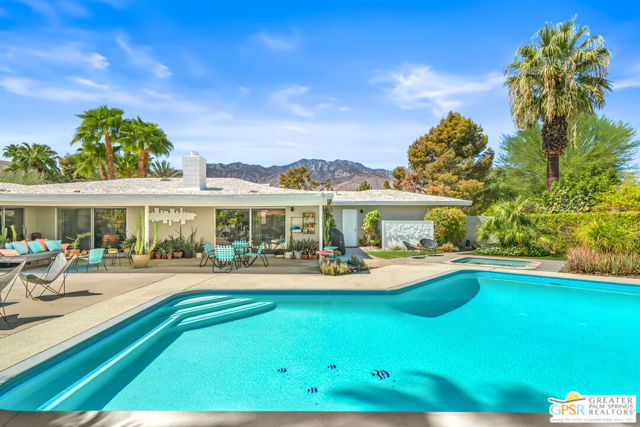 2072 S Bobolink Lane, Palm Springs, CA 92264