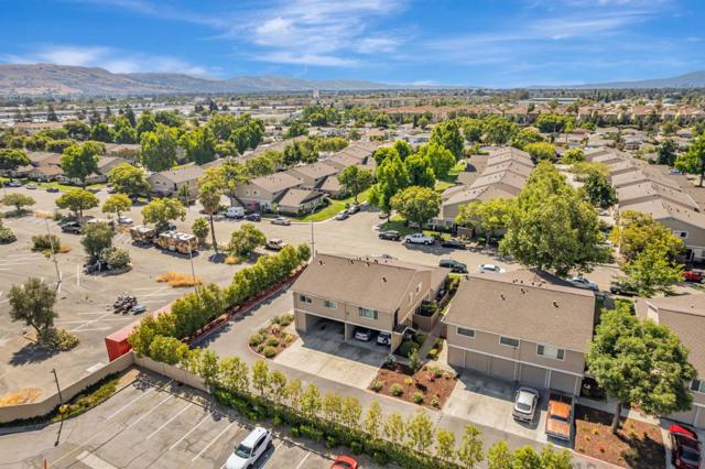303 Junipero Drive, Milpitas CA: https://media.crmls.org/mediaz/b9d57c46-c8de-470f-a0cc-af6cc6bc4574.jpg
