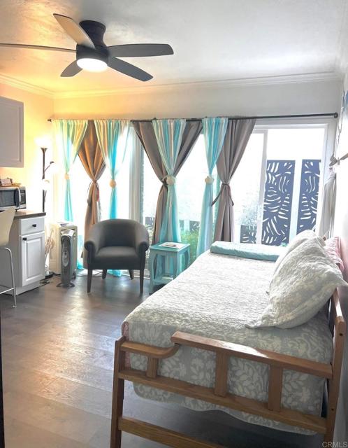 Detail Gallery Image 32 of 40 For 69 Half Moon Bend, Coronado,  CA 92118 - 3 Beds | 3/1 Baths