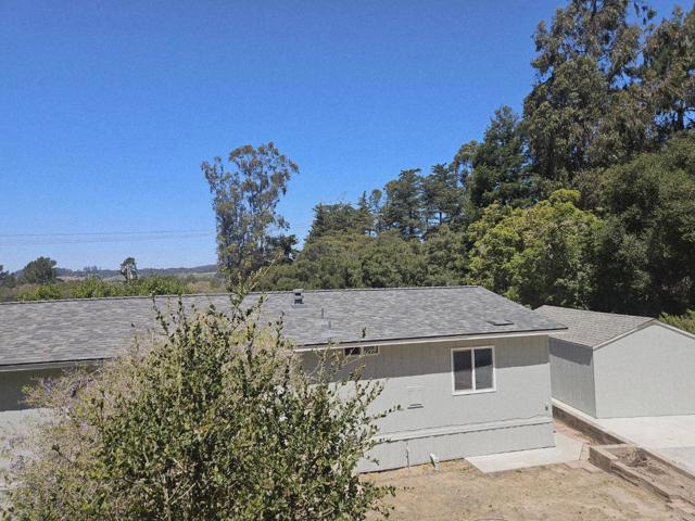 16530 Charles Schell Lane, Royal Oaks CA: https://media.crmls.org/mediaz/b9d78b5e-26fb-482d-8b02-75f866917b05.jpg