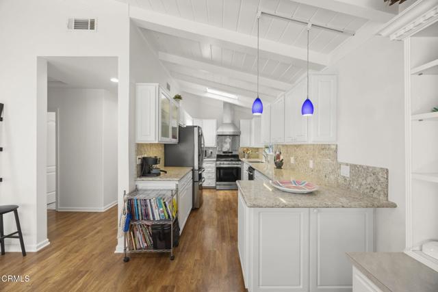 Detail Gallery Image 17 of 44 For 2125 Piru Ave, Oxnard,  CA 93035 - 2 Beds | 2 Baths