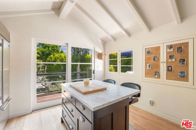 8917 Dorrington Avenue, West Hollywood CA: https://media.crmls.org/mediaz/b9dad4bd-ac4e-4f5d-85e0-935fd05f3f73.jpg