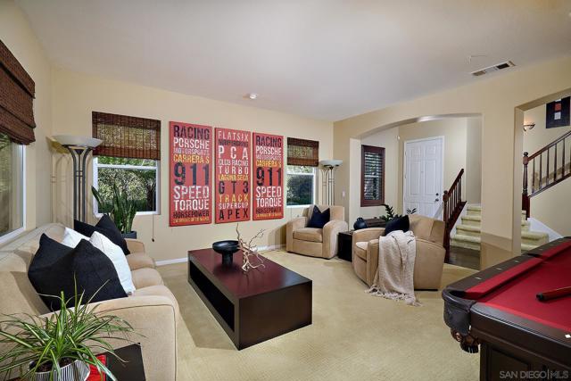 12647 Westly Ln, San Diego CA: https://media.crmls.org/mediaz/b9dcd575-05c8-44a2-9e5a-cf0cab14bd7e.jpg