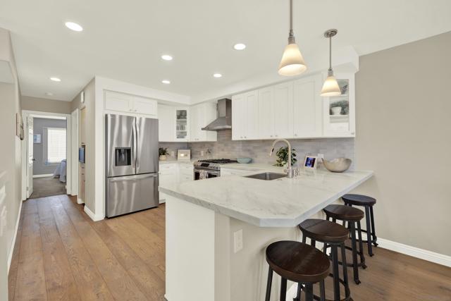 3736 Promontory St, San Diego CA: https://media.crmls.org/mediaz/b9decccd-c256-4464-9655-9b1d791ee86b.jpg