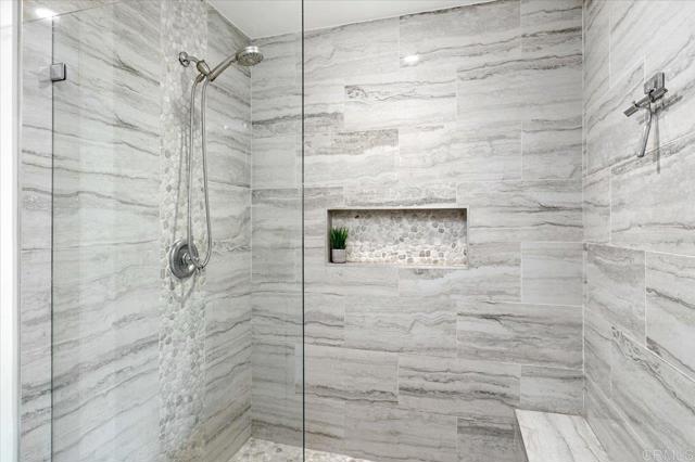 1971 Bernardo Avenue, Escondido CA: https://media.crmls.org/mediaz/b9def160-3232-41ab-8248-82fc7239839d.jpg