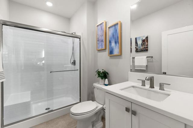 202 Keeper, Irvine CA: https://media.crmls.org/mediaz/b9def446-a25f-40db-ba8d-8e0be05cb562.jpg