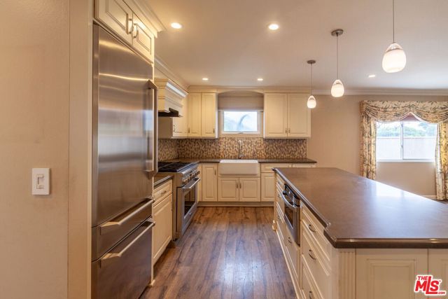 1400 Caddington Drive, Rancho Palos Verdes, California 90275, 4 Bedrooms Bedrooms, ,2 BathroomsBathrooms,Residential,Sold,Caddington,25546353
