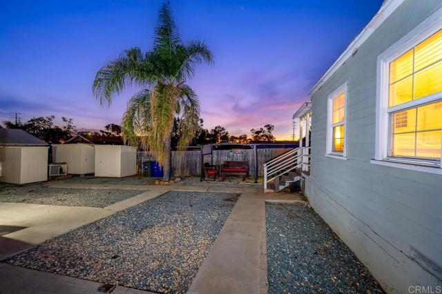 Image 21 of 28 For 2326 32nd Street