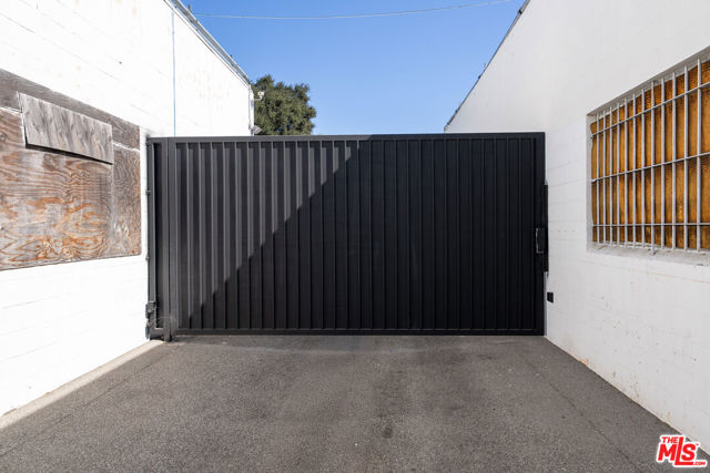  Commercial for Sale in Panorama City, California