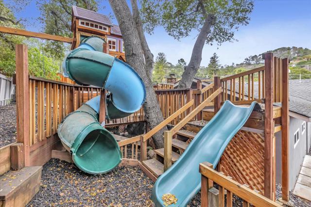 2845 Brittan Avenue, San Carlos CA: https://media.crmls.org/mediaz/b9e2d9f1-3998-4f05-9497-bf9f88f5b786.jpg