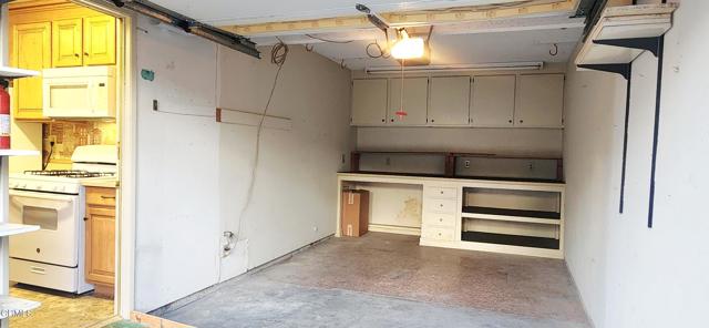 Detail Gallery Image 15 of 31 For 1116 Okapi, Ventura,  CA 93003 - 3 Beds | 1/1 Baths