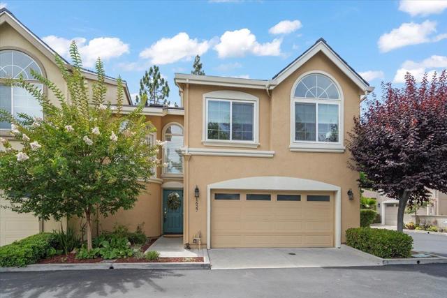 1627 Foxworthy Avenue, San Jose CA: https://media.crmls.org/mediaz/b9e3ffaa-d10b-4998-b73f-3800b042d0c8.jpg