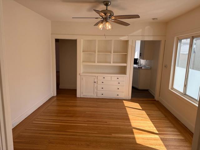 3050 22nd Avenue, Oakland CA: https://media.crmls.org/mediaz/b9e432ee-2fc3-4c45-bc90-161b824a4370.jpg