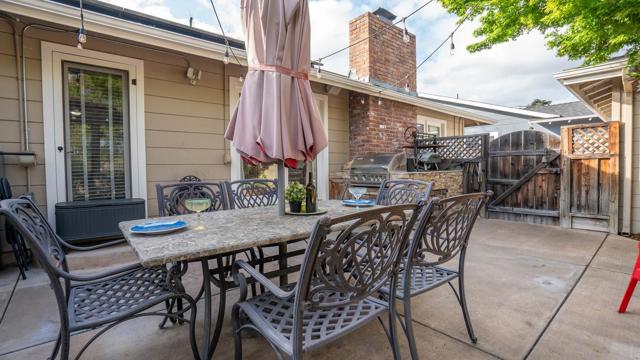 878 El Rio Drive, San Jose CA: https://media.crmls.org/mediaz/b9e54396-afe9-49d0-94ee-6e115e459460.jpg
